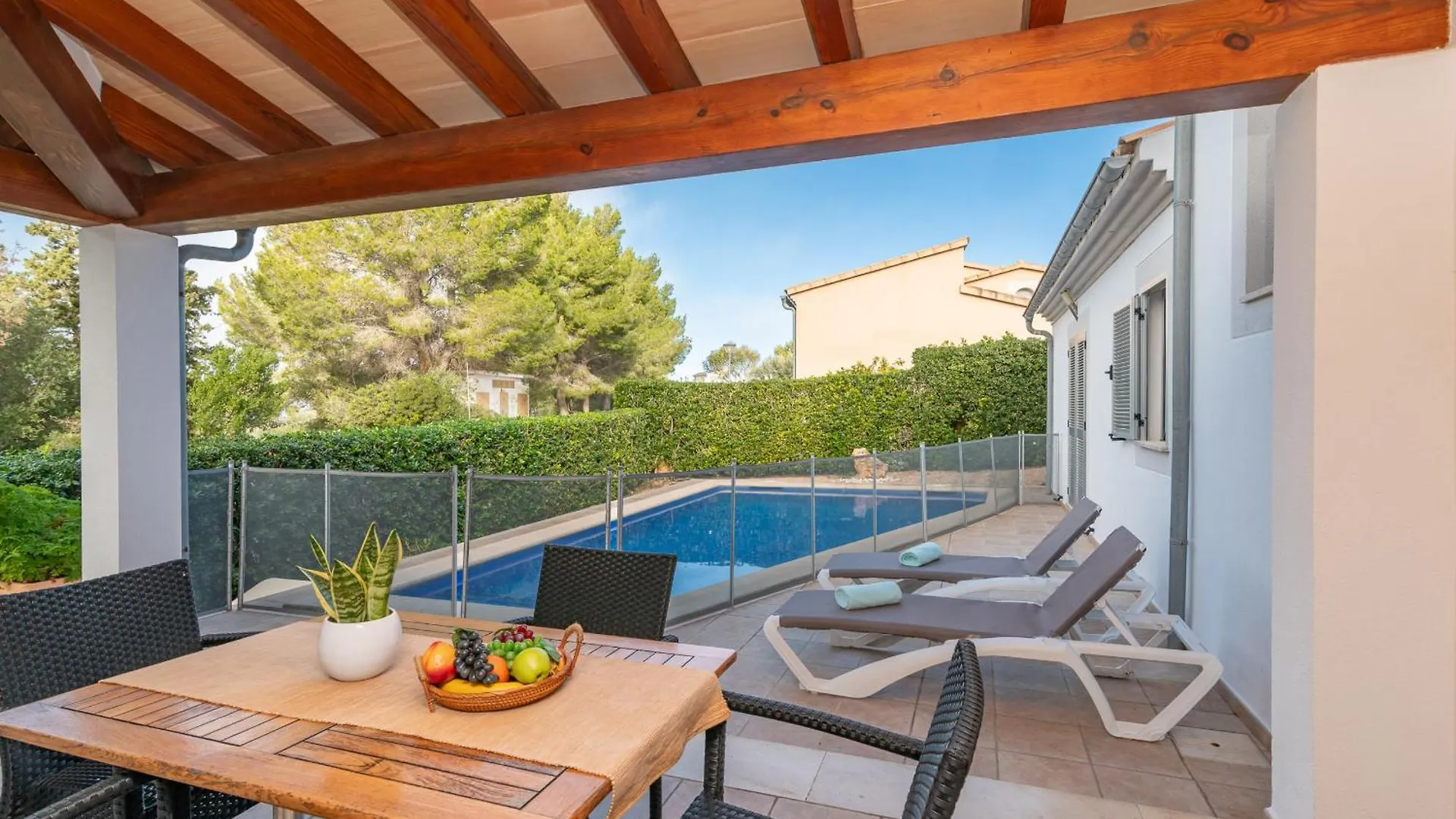 Solar 198 Bonaire By Sealand Villas Alcudia